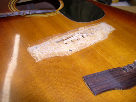 Gibson SJ Deluxe Acoustic Guitar Repair (Bridge & Face)